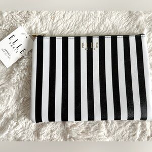 Elle flat pouch